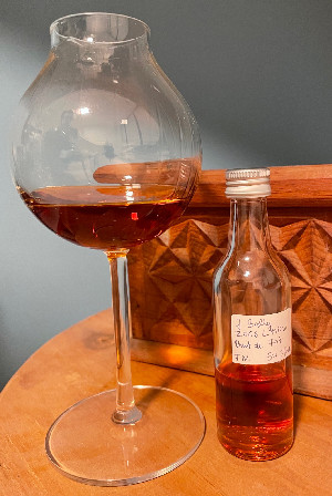 Photo of the rum Brut de Fût (LMDW) taken from user Frank