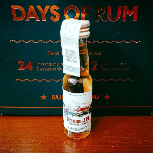 Photo of the rum Terroir Volcanique taken from user The little dRUMmer boy AkA rum_sk