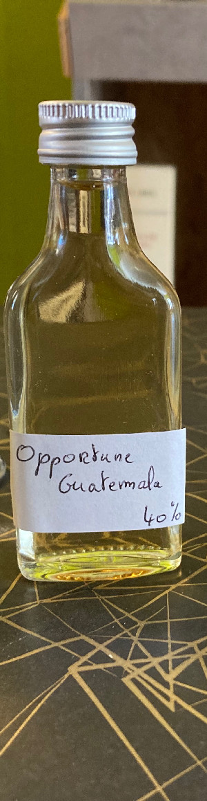 Photo of the rum Guatemala Aged Rum taken from user TheRhumhoe