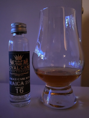 Photo of the rum The Royal Cane Cask Company Jamaica 2006 taken from user zabo