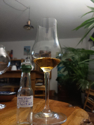 Photo of the rum STC❤️E taken from user crazyforgoodbooze