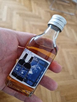 Photo of the rum Diamond 2011 taken from user Pavel Spacek