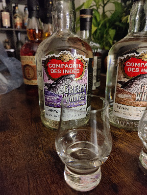 Photo of the rum Great Whites Overproof NYE/WK taken from user Schnapsschuesse