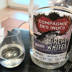 Photo of the rum  taken from user Timo Groeger