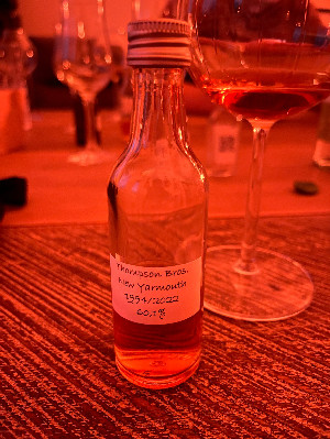 Photo of the rum 1994 taken from user Serge