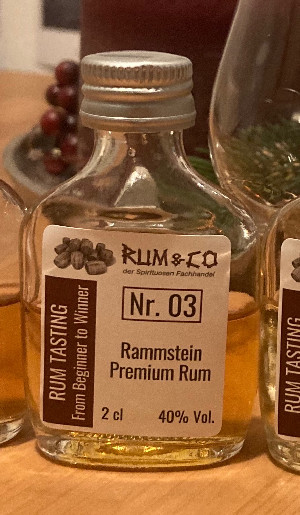Photo of the rum Rammstein Premium Rum taken from user HenryL