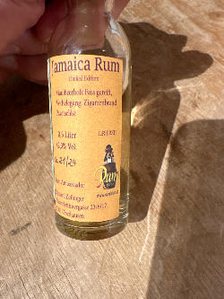 Photo of the rum Jamaica Rum (Limited Edition) taken from user Johannes