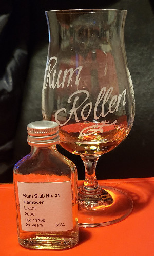 Photo of the rum Rumclub Private Selection HD 2000 Ed. 21 LROK taken from user zabo