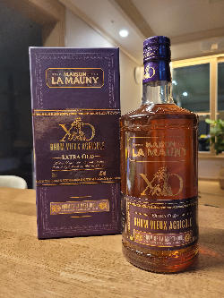 Photo of the rum  taken from user Gyuli