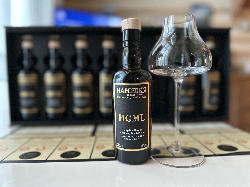 Photo of the rum 8 MARKS COLLECTION HGML taken from user PRV 