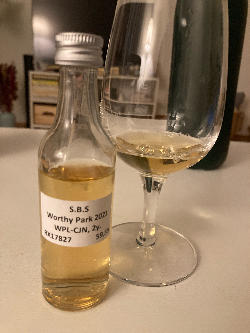 Photo of the rum S.B.S Jamaica 2021 WPL-CJN (Bottled for the Netherlands) taken from user HenryL