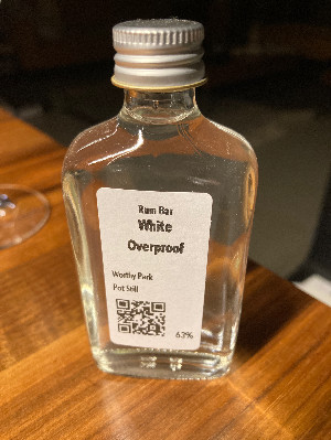 Photo of the rum Rum-Bar White Overproof taken from user Johannes