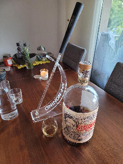 Photo of the rum Don Papa Rum taken from user LukaŽiga