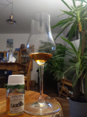 Photo of the rum Selected by LMDW STC❤️E taken from user crazyforgoodbooze