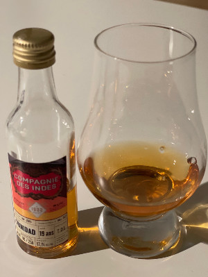 Photo of the rum Trinidad (Bottled for the 1802) taken from user Thunderbird