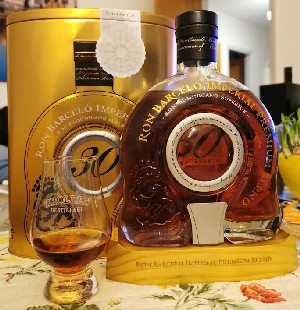 Photo of the rum Ron Barceló Imperial Premium 30 taken from user Kevin Sorensen 🇩🇰