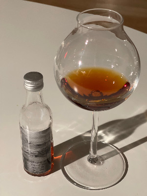 Photo of the rum Skeldon (Bourbon Cask) SWR taken from user Thunderbird