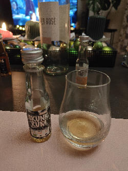 Photo of the rum Skunk Rum Hooded taken from user Schnapsschuesse