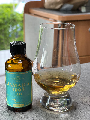Photo of the rum Jamaica No. 7 HLCF taken from user Thunderbird