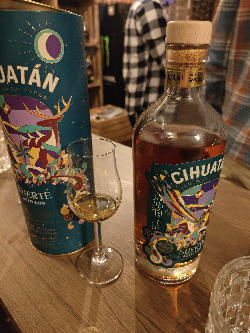 Photo of the rum Cihuatán Suerte Aged Rum taken from user Schnapsschuesse