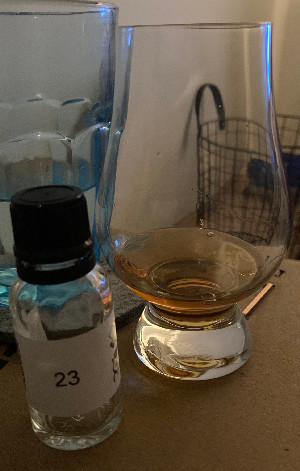 Photo of the rum Privilege Hommage à André Dormoy taken from user HenryL