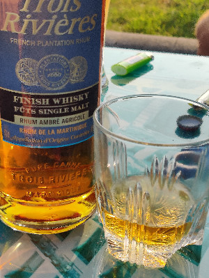 Photo of the rum Finish Whisky Fûts Single Malt taken from user Vincent D