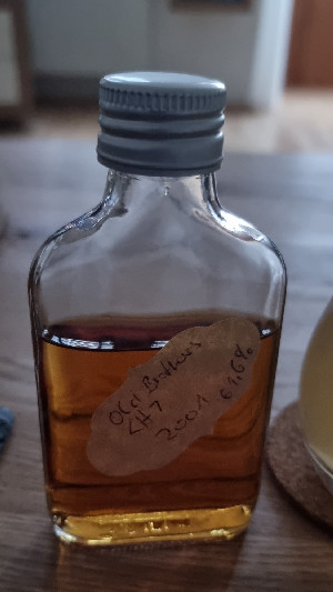 Photo of the rum Jamaican Rum <>H taken from user SaibotZtar 