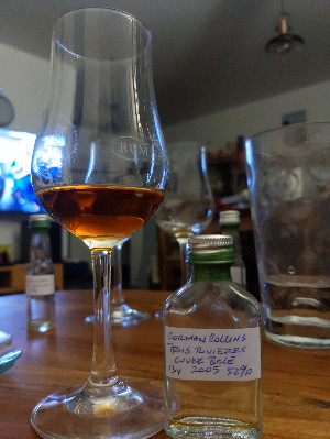 Photo of the rum Cuvée Bèlè taken from user crazyforgoodbooze