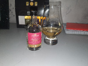 Photo of the rum Rum & Cane Asia Pacific XO taken from user Decky Hicks Doughty