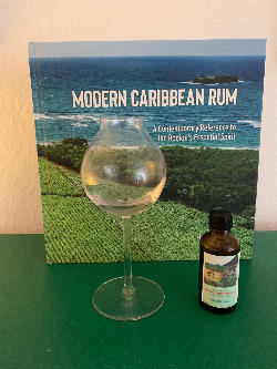 Photo of the rum El Amparo Rum Carlos Baque Zorrilla taken from user mto75