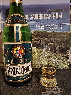 Photo of the rum Hansen Präsident taken from user zabo
