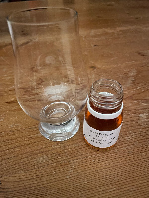 Photo of the rum Wonders of the World Single Cask Series 13 taken from user Rare Akuma