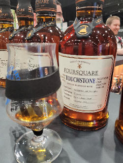 Photo of the rum Exceptional Cask Selection XXII Touchstone taken from user zabo