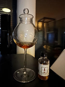 Photo of the rum Exceptional Cask Selection XXII Touchstone taken from user Jakob