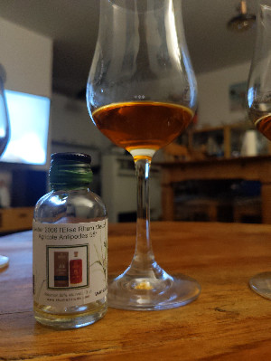 Photo of the rum L’Elise Rhum Vieux Agricole Antipodes taken from user crazyforgoodbooze