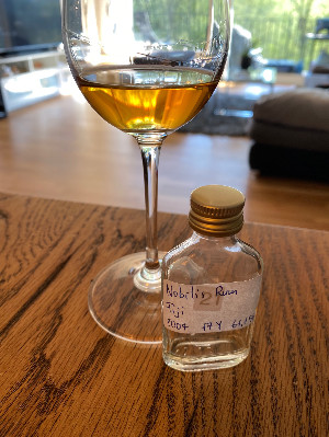 Photo of the rum No. 16 taken from user Mirco