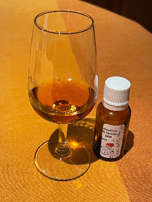 Photo of the rum Épices Créoles taken from user Fabrice Rouanet