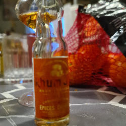 Photo of the rum Épices Créoles taken from user Steffmaus🇩🇰