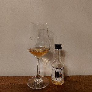 Photo of the rum Rum Artesanal Barbados Rum (Rockley Style) taken from user Maxence