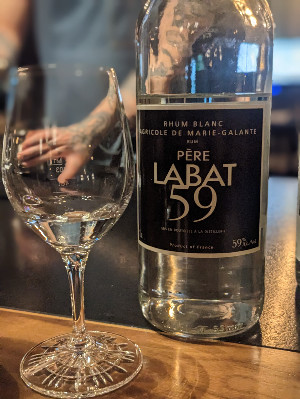 Photo of the rum Père Labat Blanc 59 taken from user crazyforgoodbooze