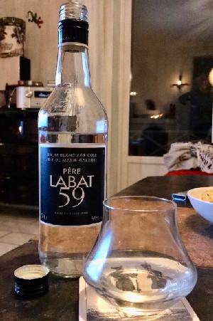 Photo of the rum Père Labat Blanc 59 taken from user Stefan Persson