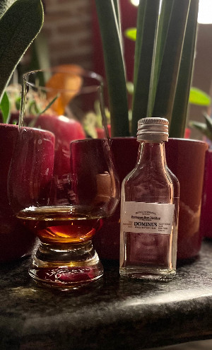 Photo of the rum Exceptional Cask Selection VII Dominus taken from user Rare Akuma