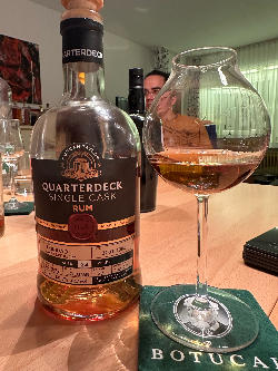 Photo of the rum Quarterdeck Single Cask Trinidad taken from user Oliver