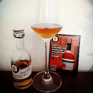 Photo of the rum Diplomático / Botucal No. 2 Single Barbet Column Rum taken from user The little dRUMmer boy AkA rum_sk