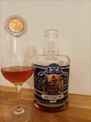 Photo of the rum Quintessence 2021 taken from user L' Art Rhumiste 