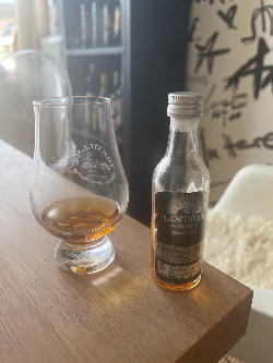 Photo of the rum Plantation La Réunion Single Cask taken from user Serge