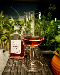 Photo of the rum Madeira (Single Cask Jamaican Rum) DOK taken from user Jakob