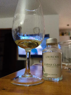Photo of the rum Eminente Ambar Claro taken from user crazyforgoodbooze