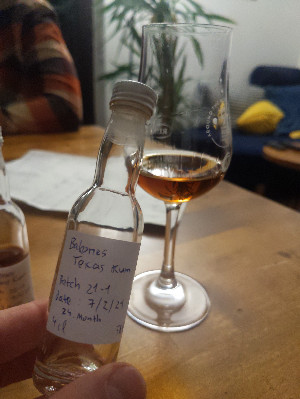 Photo of the rum Texas Rum taken from user crazyforgoodbooze