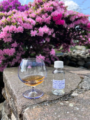 Photo of the rum The Nectar Of The Daily Drams OWH taken from user Serge